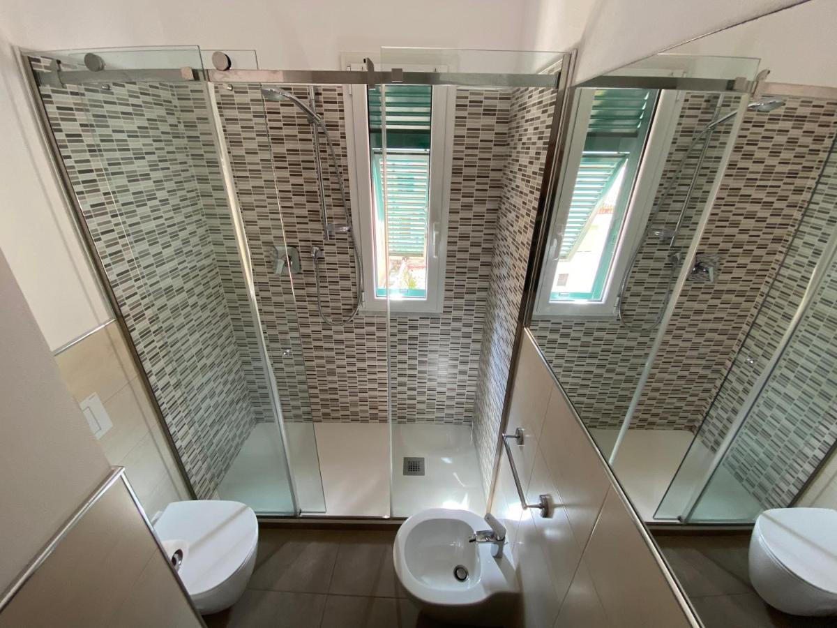 Stella Di Mare Apartment ลาสเปเซีย ภายนอก รูปภาพ